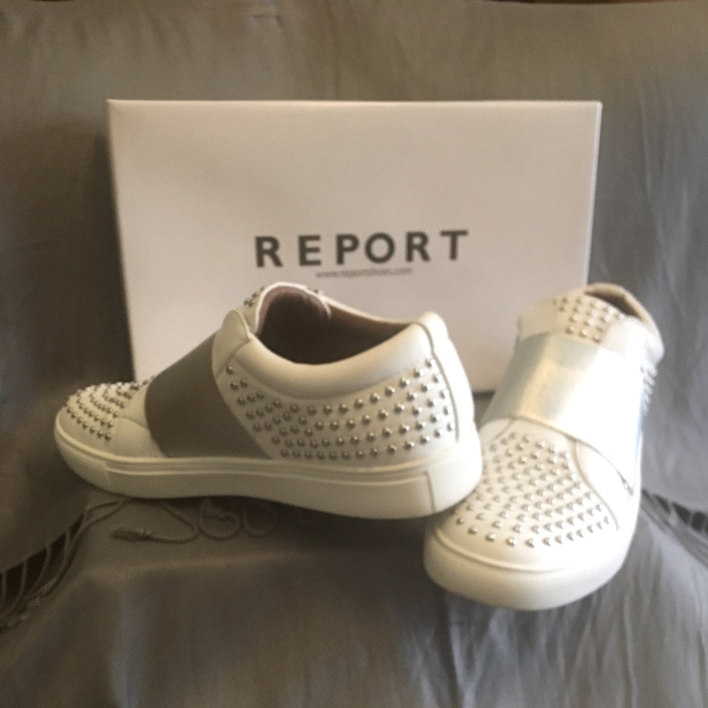 Report Acer White/ Silver Studded size US 8.5